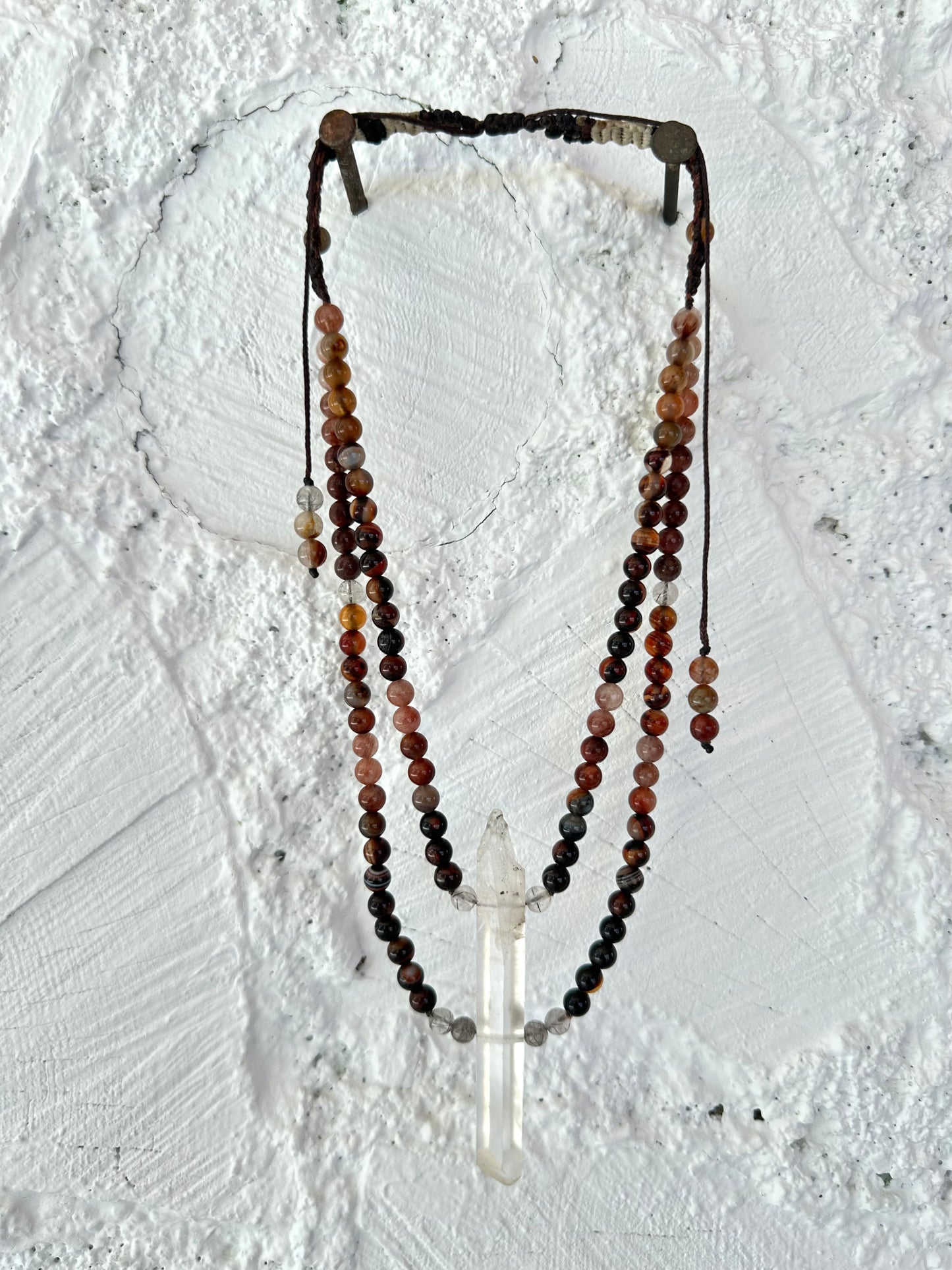 Resonant Quartz & Rich Stones