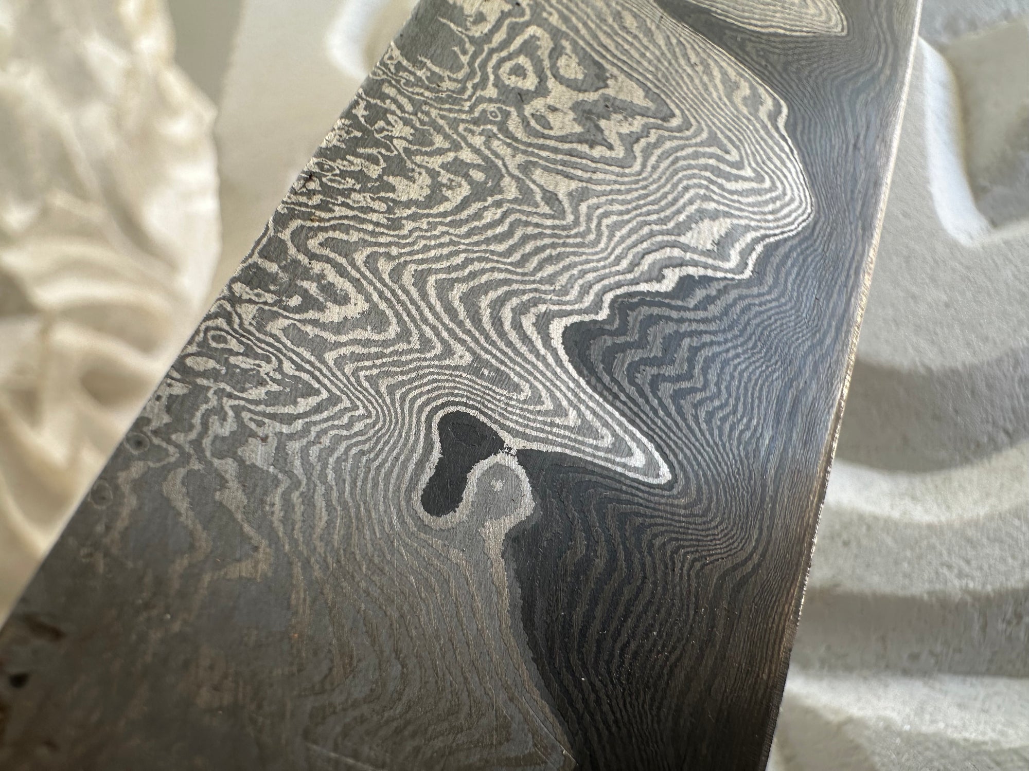 Damascus Knife & Sheath