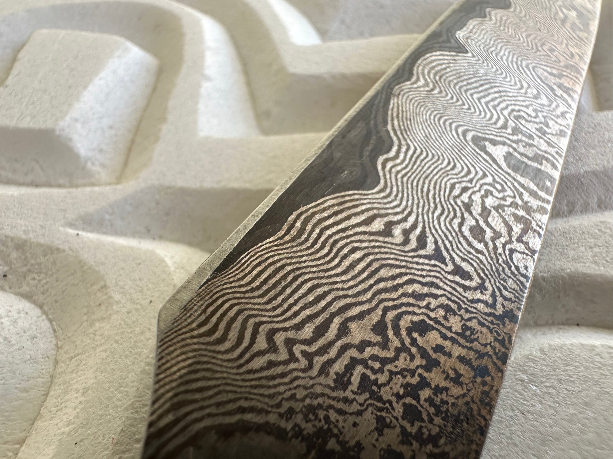 Damascus Knife & Sheath
