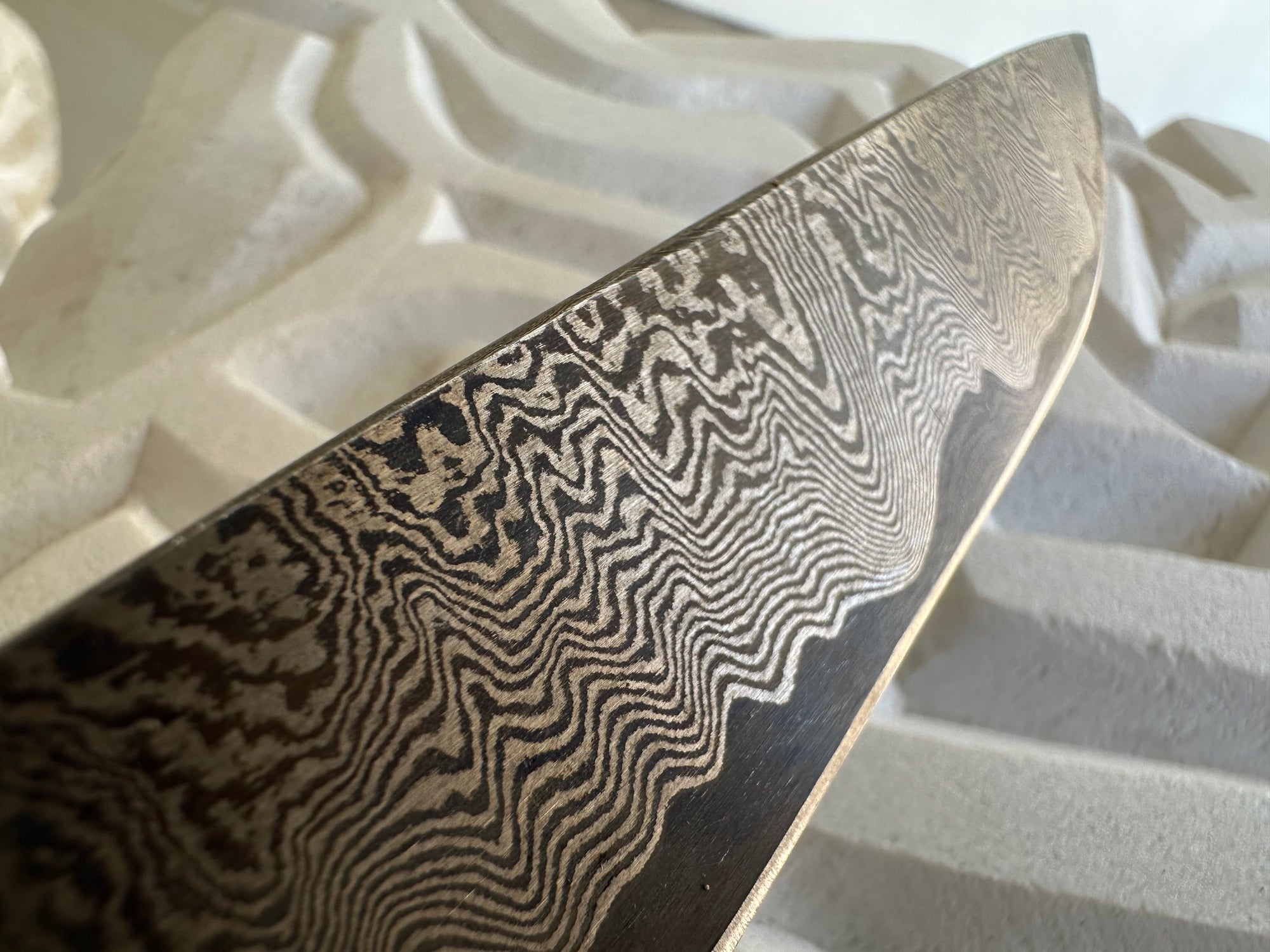 Damascus Knife & Sheath