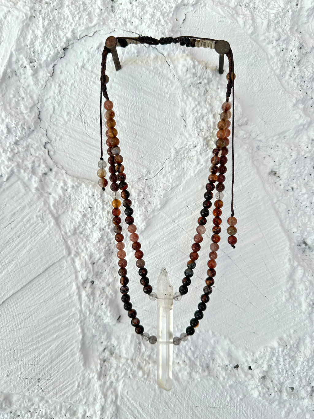 Resonant Quartz & Rich Stones