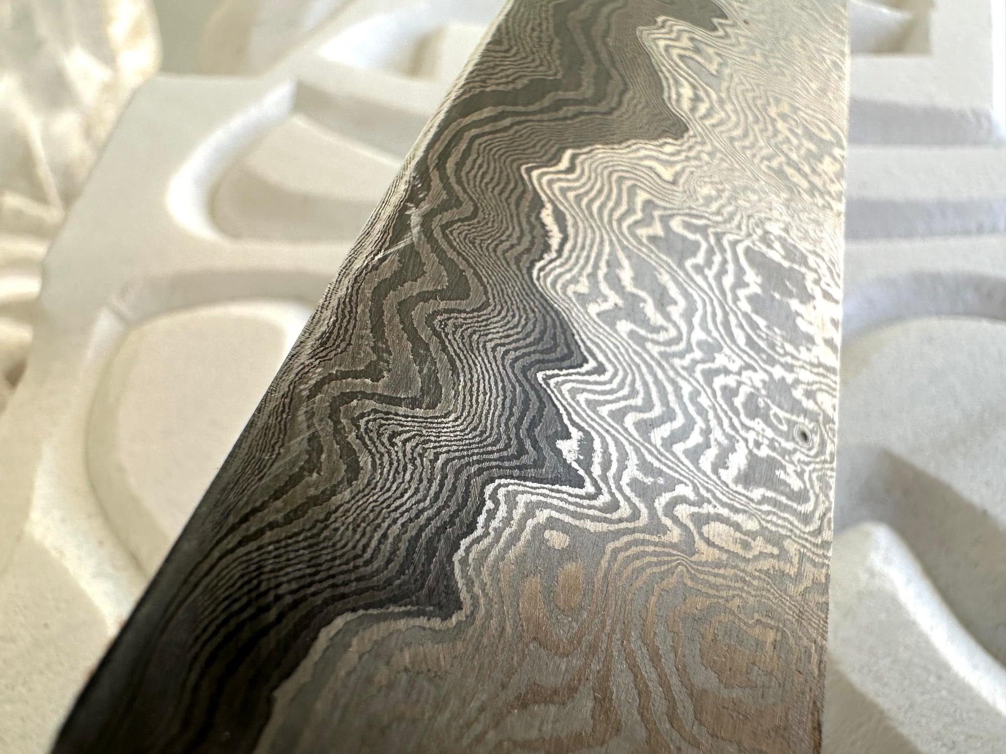 Damascus Knife & Sheath