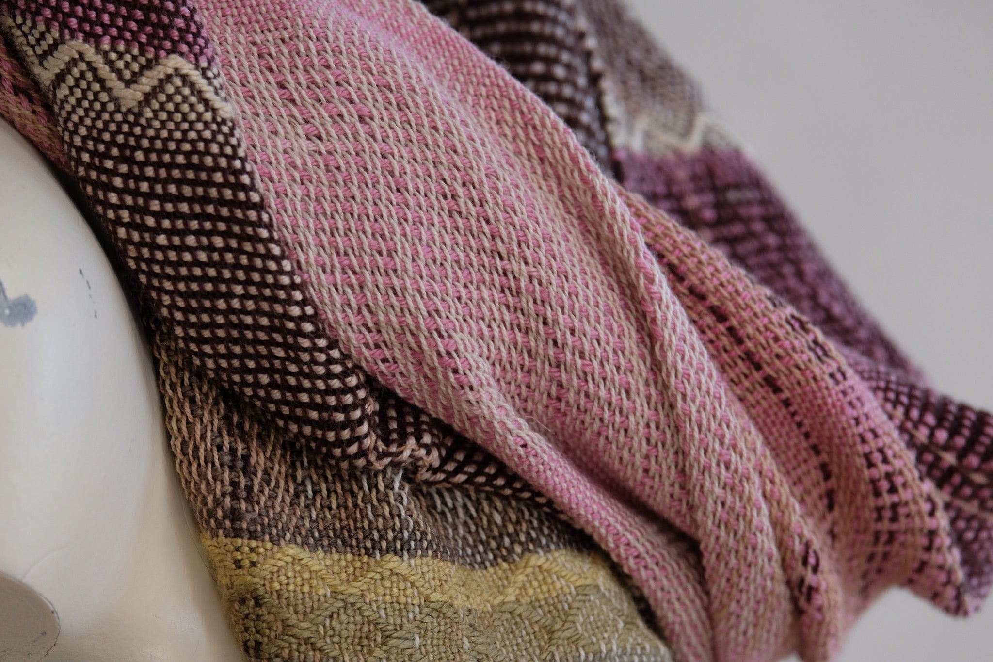 Cochineal Scarf Part : 1