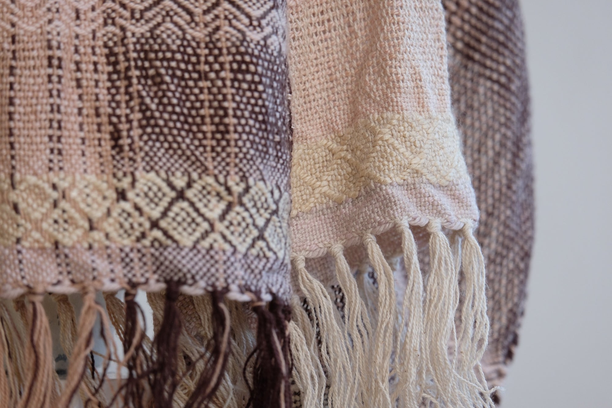 Cochineal Scarf Part :3