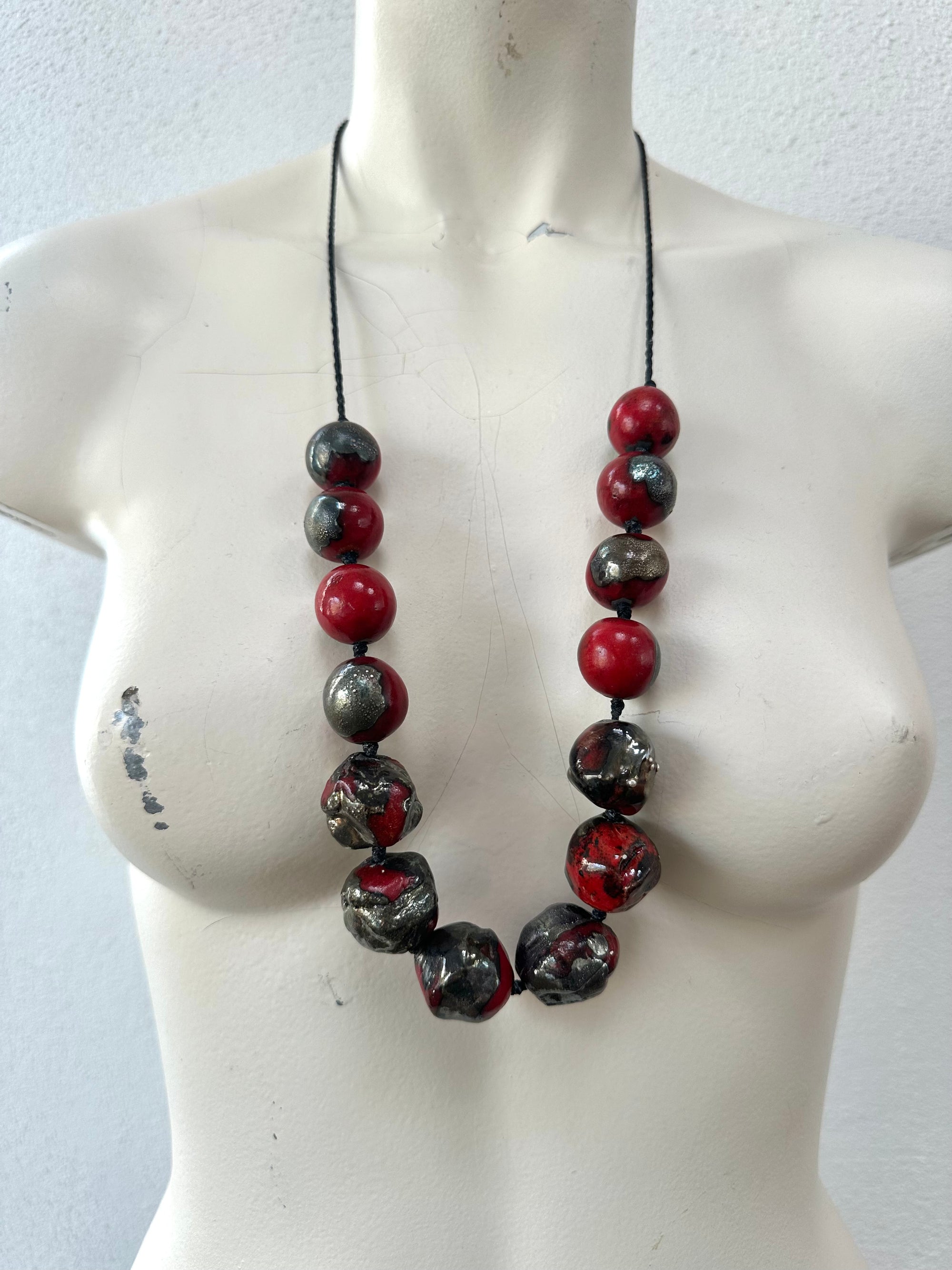 Scarlet Orbs -Raku Adorment
