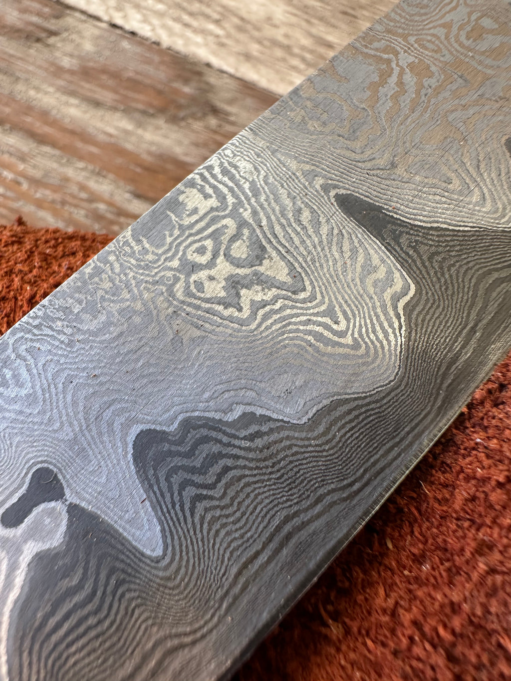 Damascus & Mokume Knife