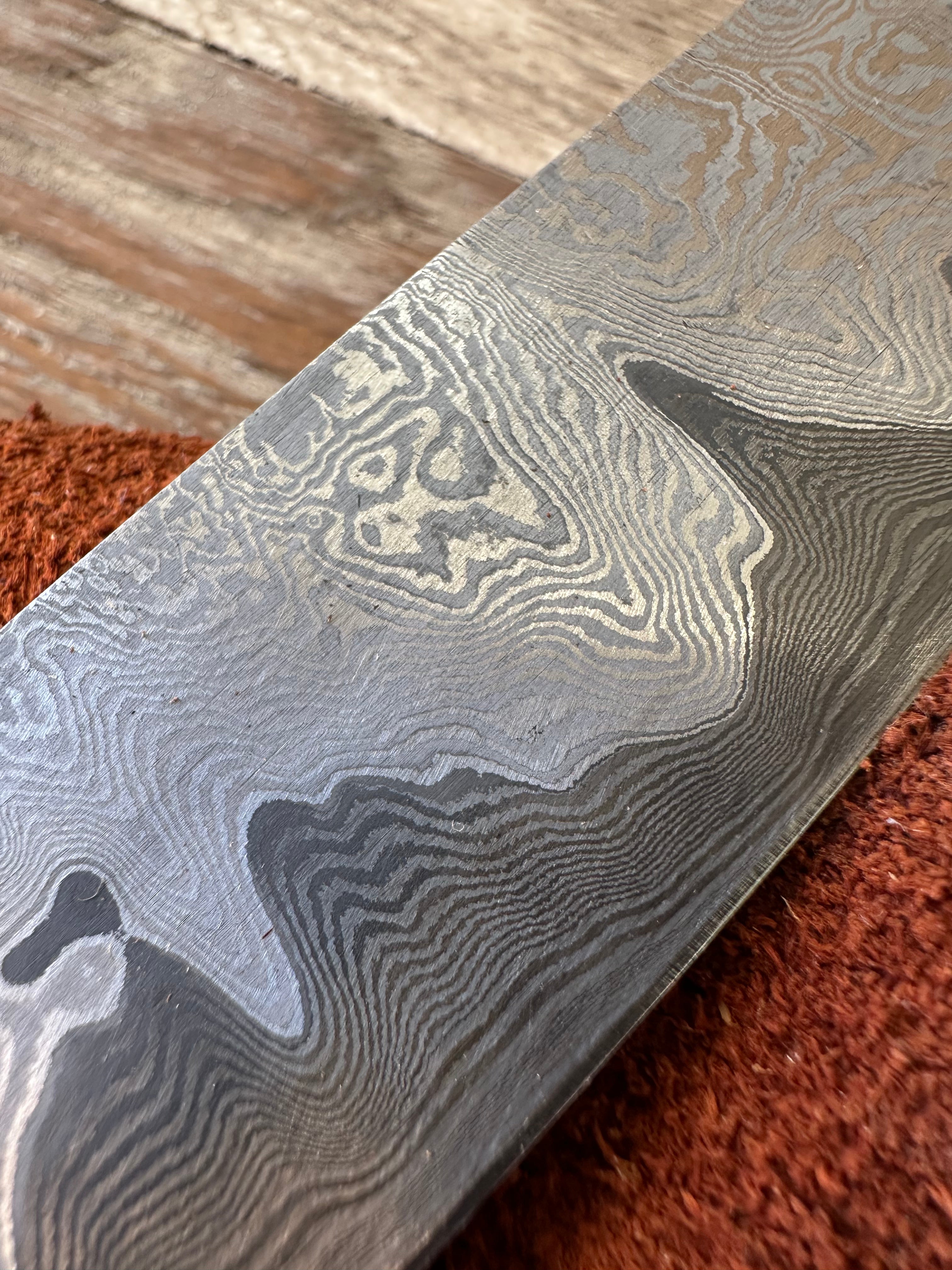 Damascus & Mokume Knife