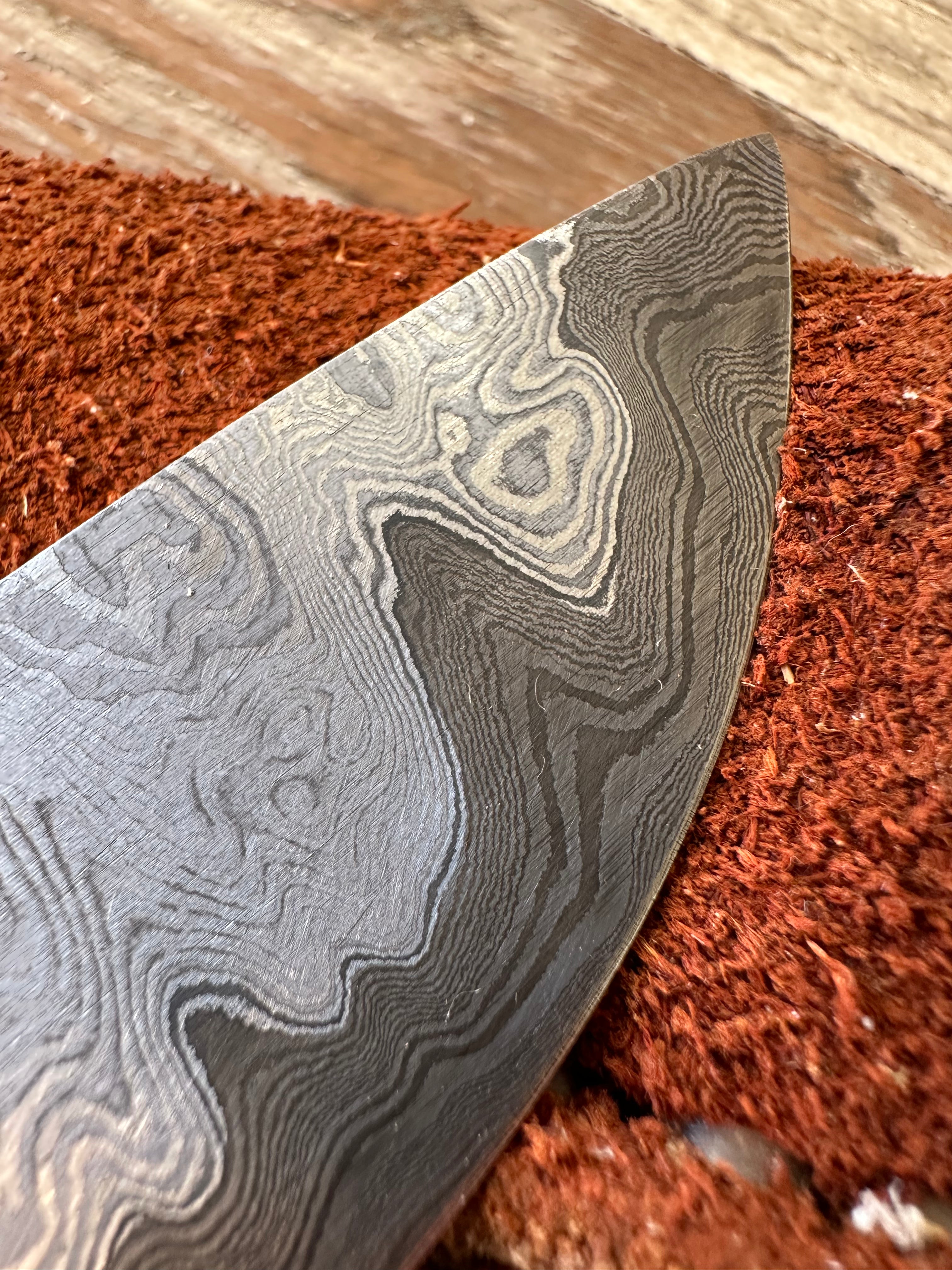Damascus & Mokume Knife