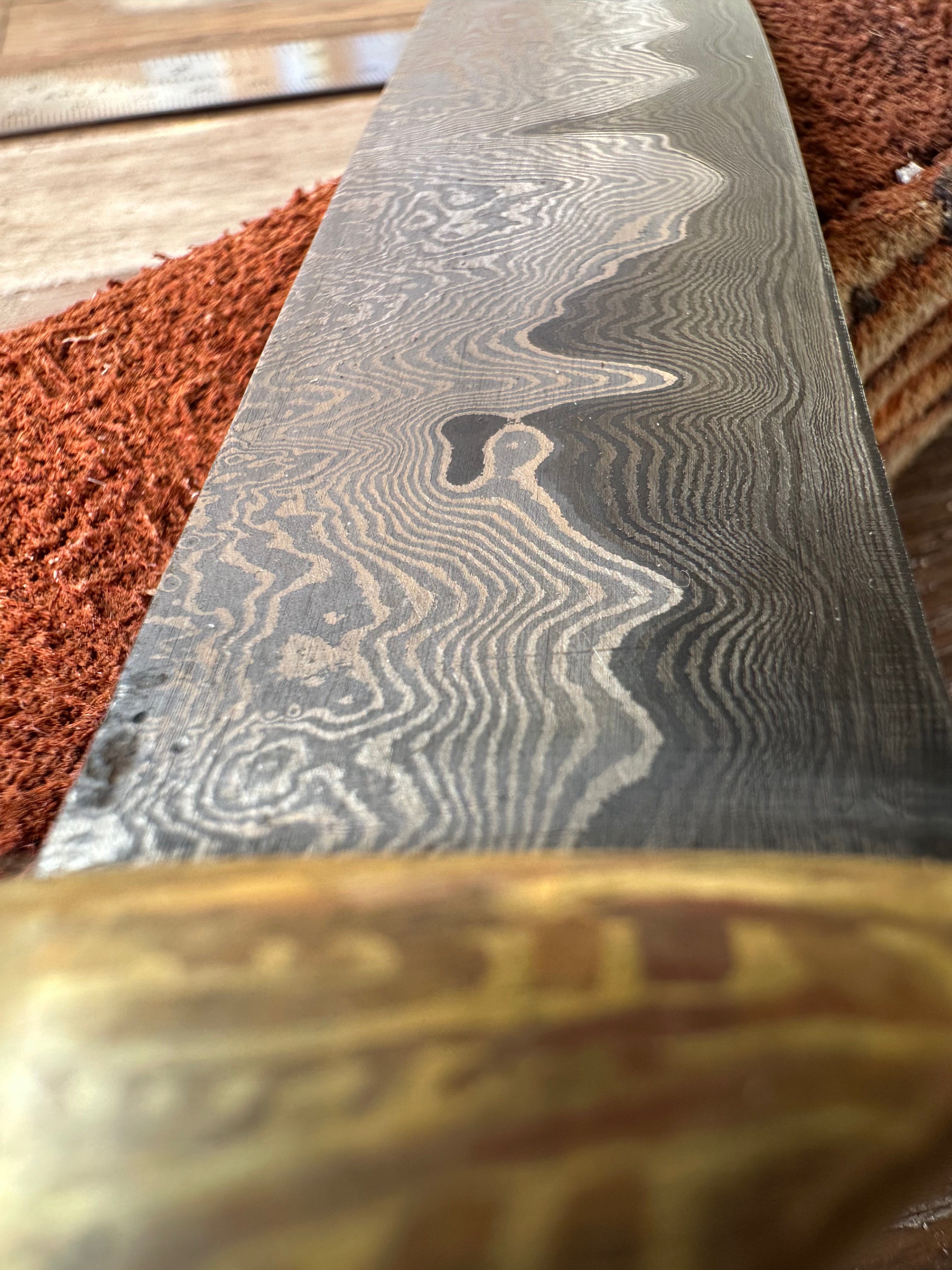 Damascus & Mokume Knife