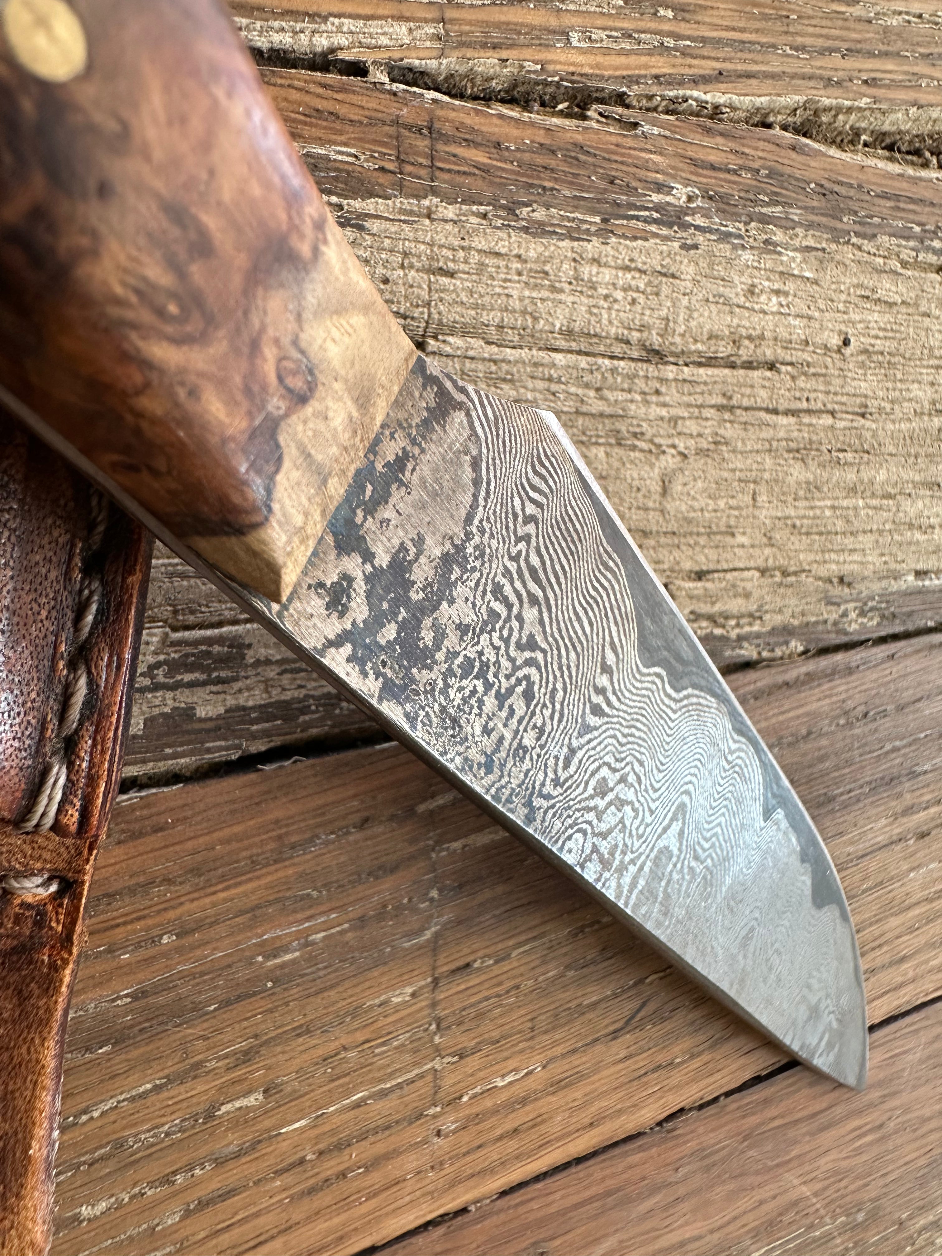 Damascus Knife