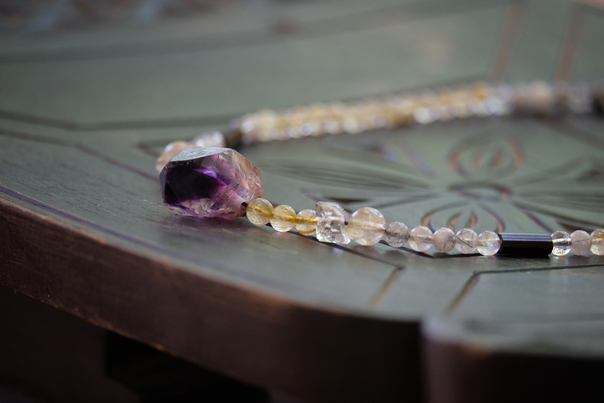 Rutilated Stones Adornment