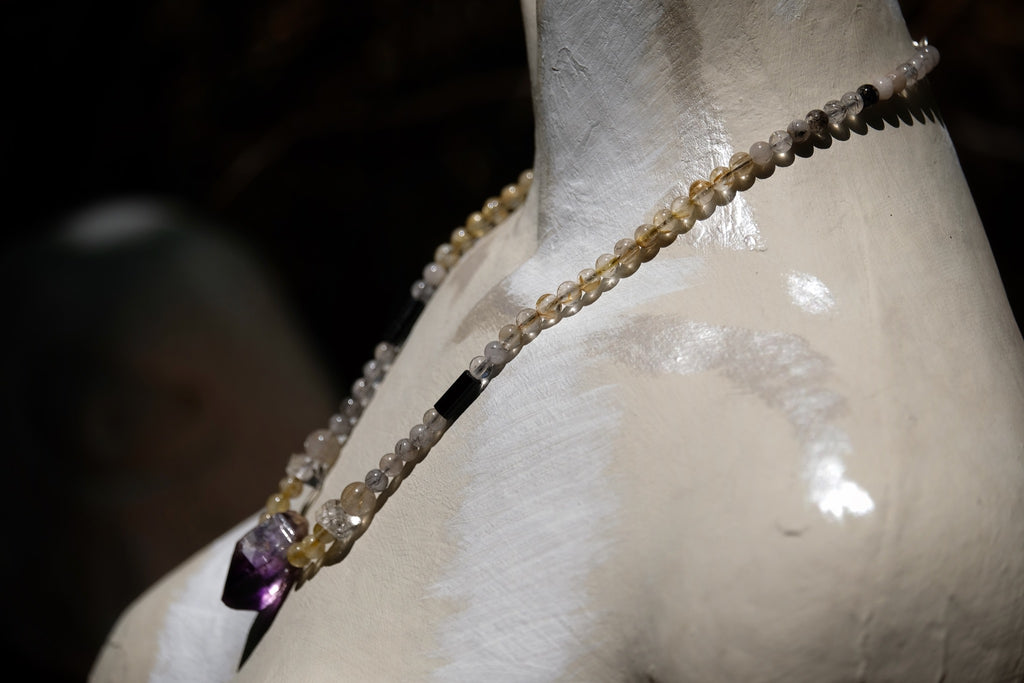 Rutilated Stones Adornment